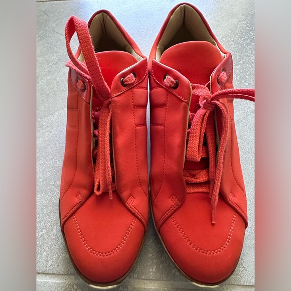 Moving Sale | 
Auth Hermès orange sneakers leather insole 38.5 - Picture 2 of 16